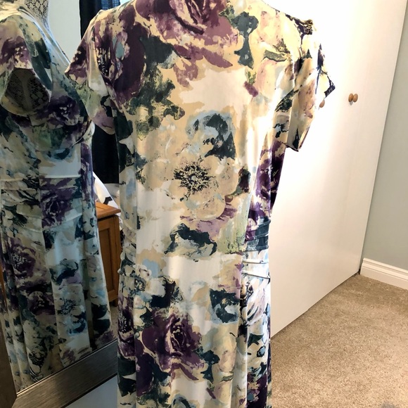 BNWOT Miss Alliage Collection Midi Dress Floral Pattern Size Medium - Picture 3 of 10